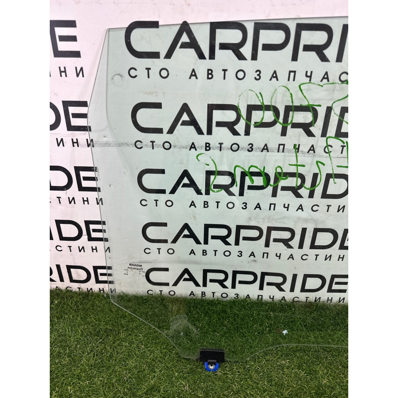 Стекло (кузов и элементы) Nissan Rogue T32 2016 2.5 QR25DE 823014BA0A