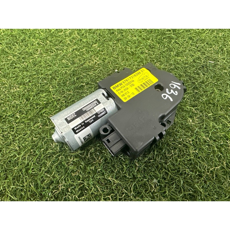 Мотор люка (электрика) BMW X3 F25 2013 3.0 N55B30 54102993883