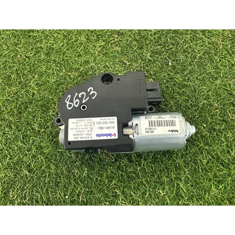 Мотор люка (электрика) AUDI A4 B8 2012 2.0 CAEB 8K0959591B