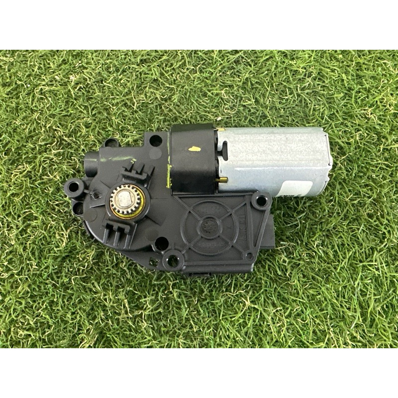 Мотор люка (электрика) BMW X3 F25 2013 3.0 N55B30 54102993883