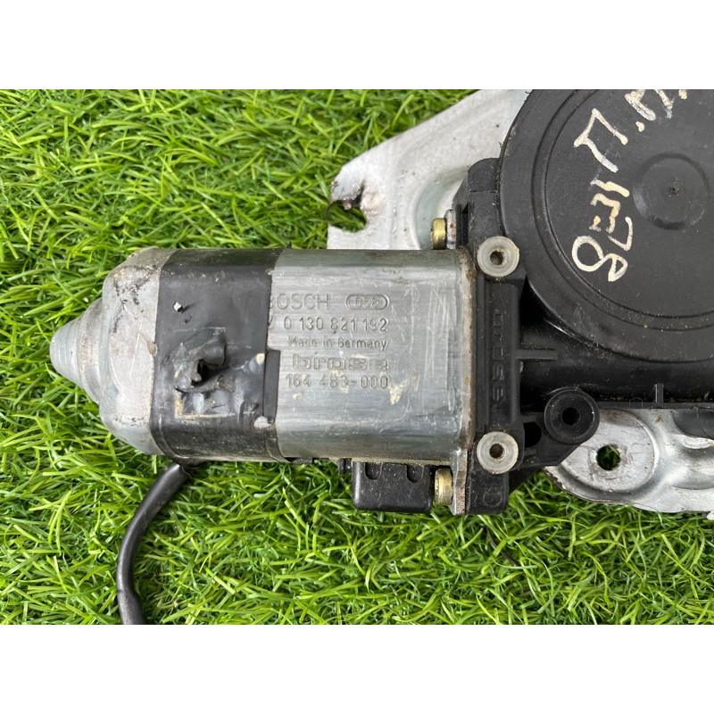 Механизм стеклоподъемника с мотором (кузов и элементы) BMW 5-series E34 1994 M50B25 51321944070