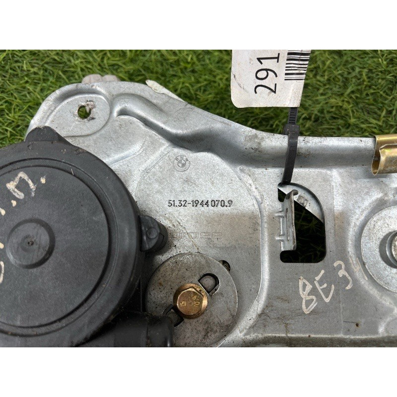 Механизм стеклоподъемника с мотором (кузов и элементы) BMW 5-series E34 1994 M50B25 51321944070