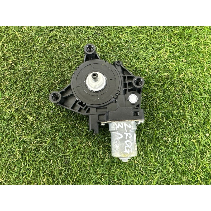 Мотор стеклоподъемника (электрика) Nissan Rogue T33 2021 2.5 PR25DD 807316RR0A