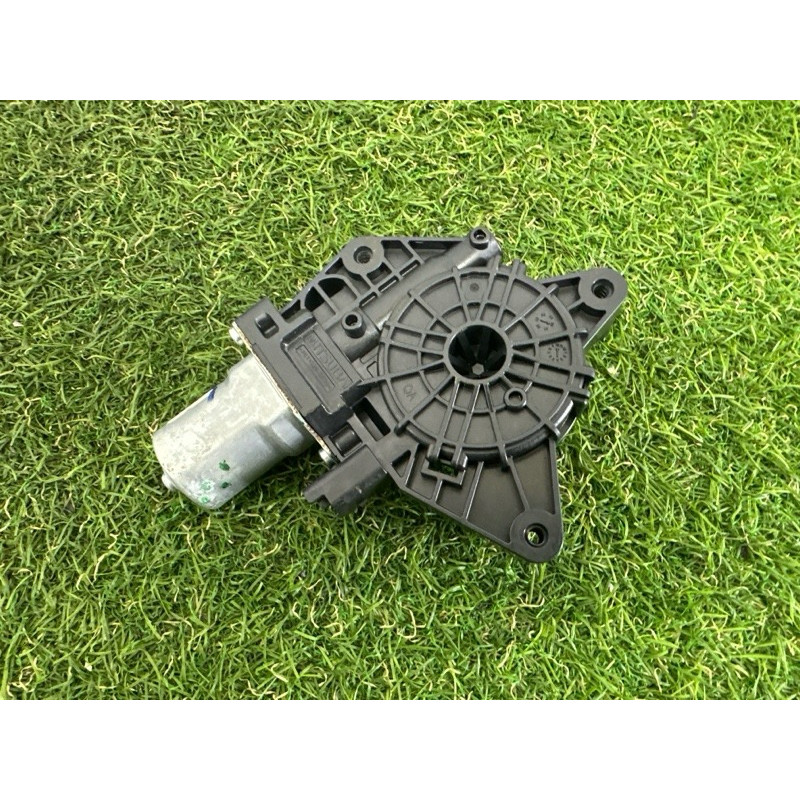 Мотор стеклоподъемника (электрика) Nissan Rogue T33 2021 2.5 PR25DD 807316RR0A