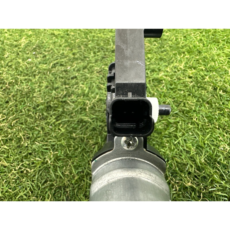 Мотор стеклоподъемника (электрика) Nissan Rogue T33 2021 2.5 PR25DD 807316RR0A