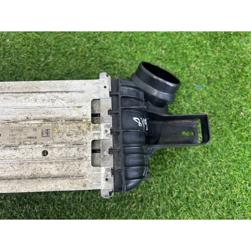 Интеркулер (система охлаждения) BMW X1 F48 2016 2.0 B46B20 17517617600