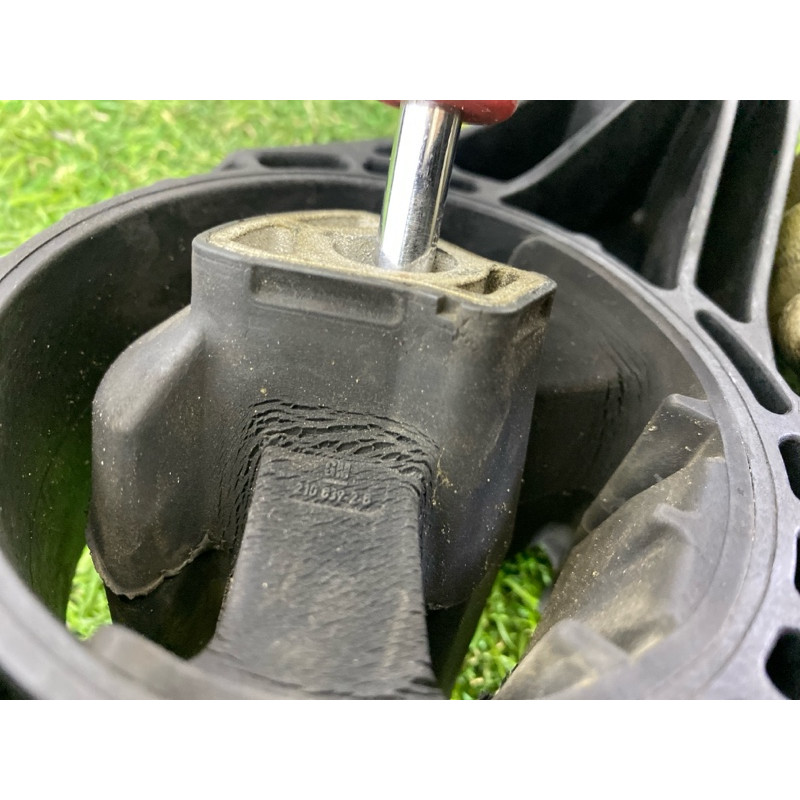 Подушка двигателя (двигатель и элементы) CHEVROLET Cruze J300 2011 1.4 13367488