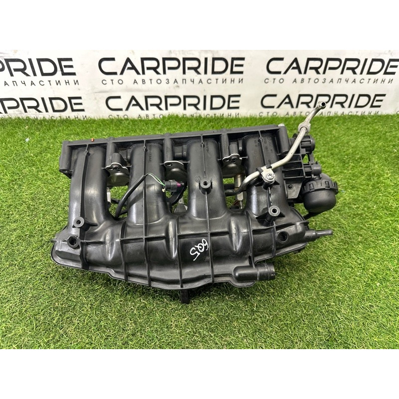 Впускний колектор (подача палива) AUDI Q5 8R 2012 2.0 CAEB 06H133201AF