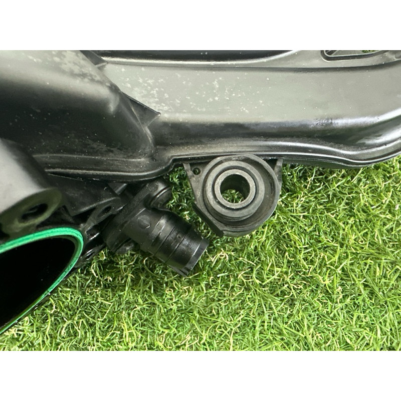 Коллектор впускной (впускная система) Volkswagen Touareg NF 2015 3.6 CGRA 03H133201AE