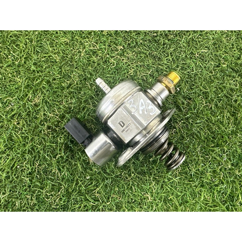 ТНВД (топливная система) AUDI A3 8V 2015 1.8 CNSB 06K127026A