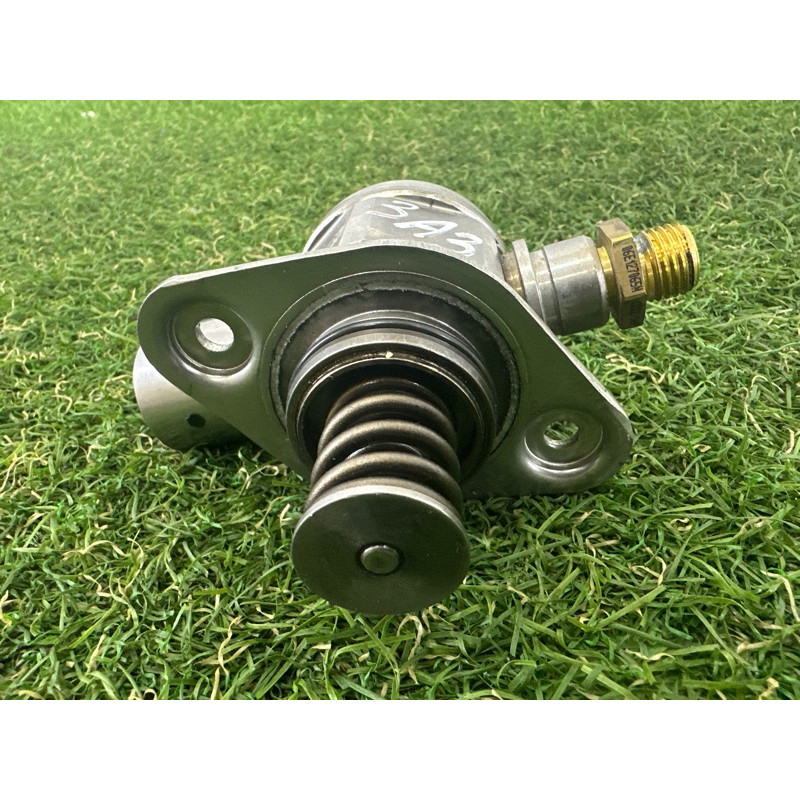 ТНВД (топливная система) AUDI A3 8V 2015 1.8 CNSB 06K127026A