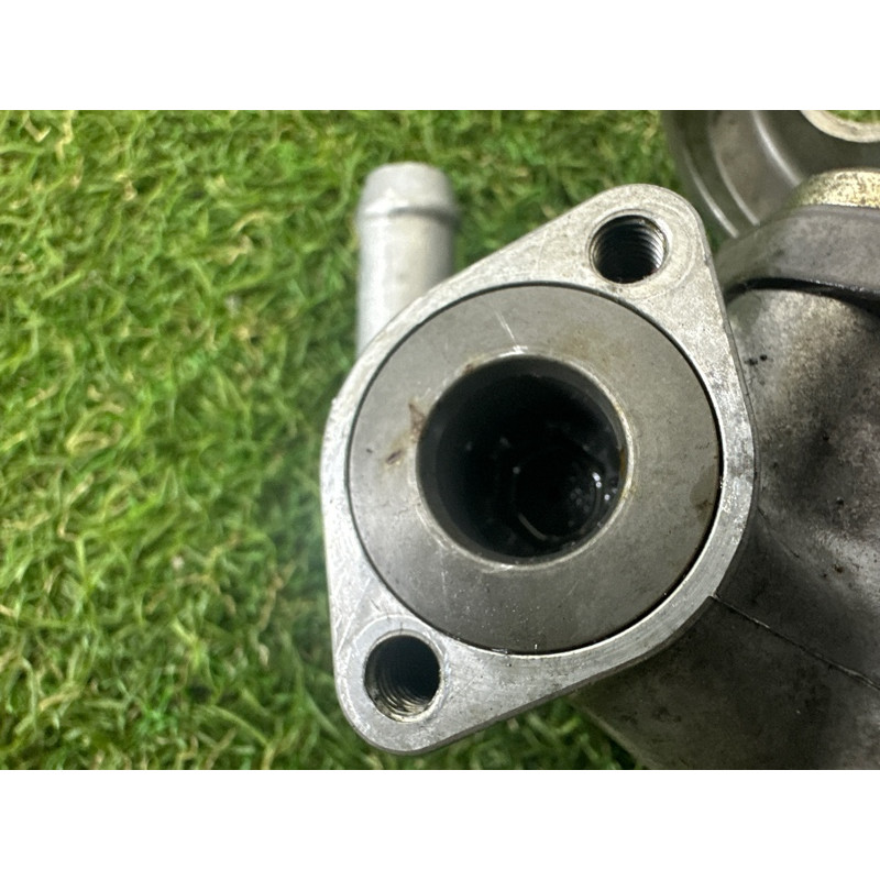 Насос гидроусилителя руля (рулевое управление) AUDI Q5 8R 2012 2.0 CAEB 8R0145153D