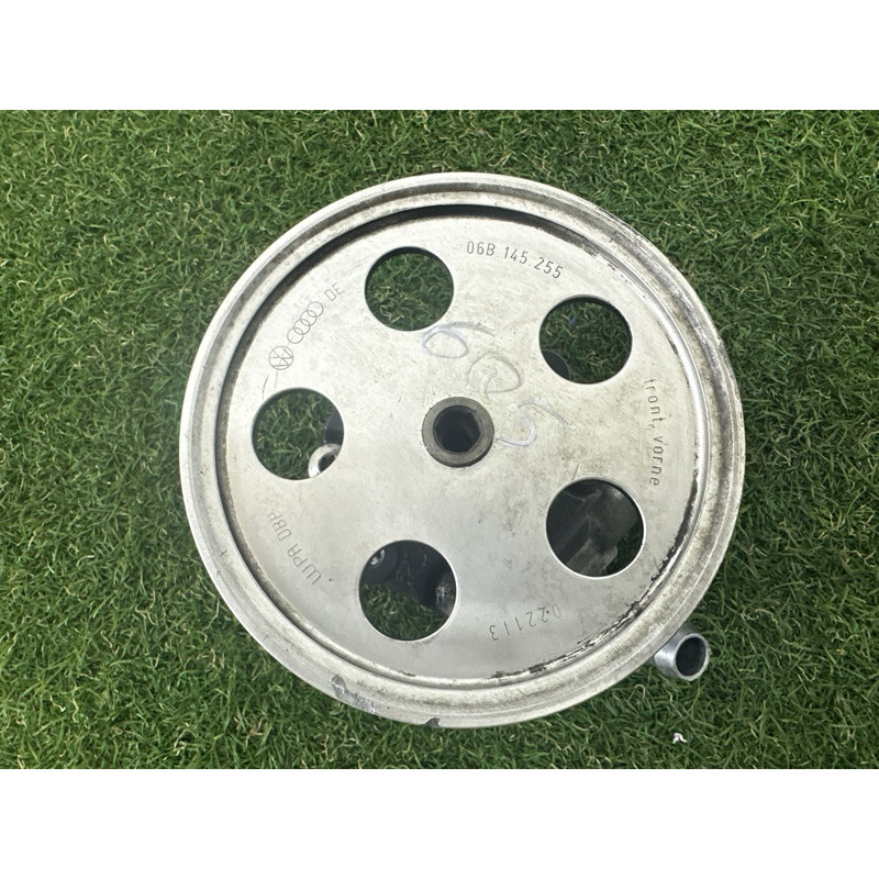 Насос гидроусилителя руля (рулевое управление) AUDI Q5 8R 2012 2.0 CAEB 8R0145153D