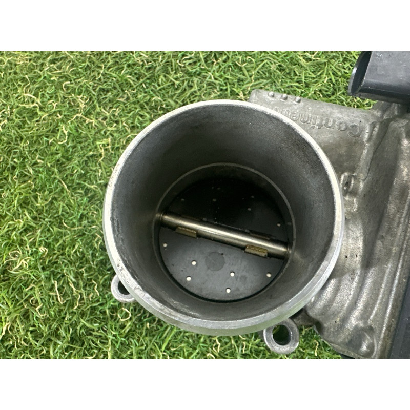 Дроссельная заслонка (электрика двигателя) AUDI Q5 8R 2012 2.0 CAEB 06F133062Q