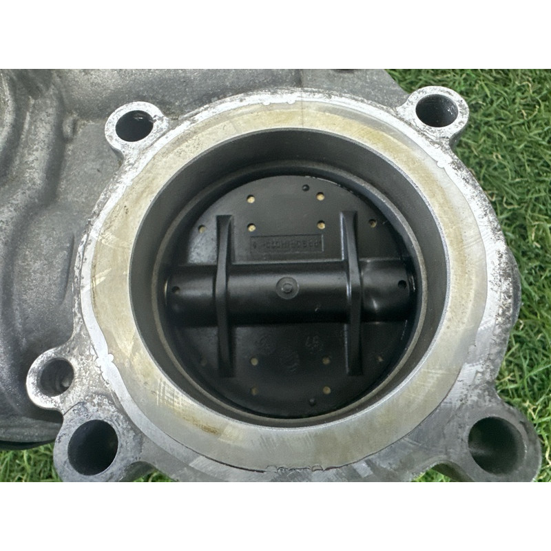 Дроссельная заслонка (электрика двигателя) AUDI Q5 8R 2012 2.0 CAEB 06F133062Q