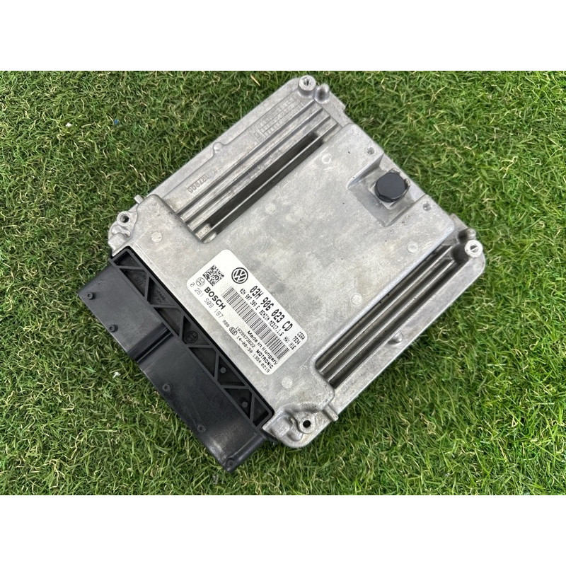 Блок управления двигателем (электрика / блоки управления) Volkswagen Touareg NF 2015 3.6 CGRA 03H906023CD