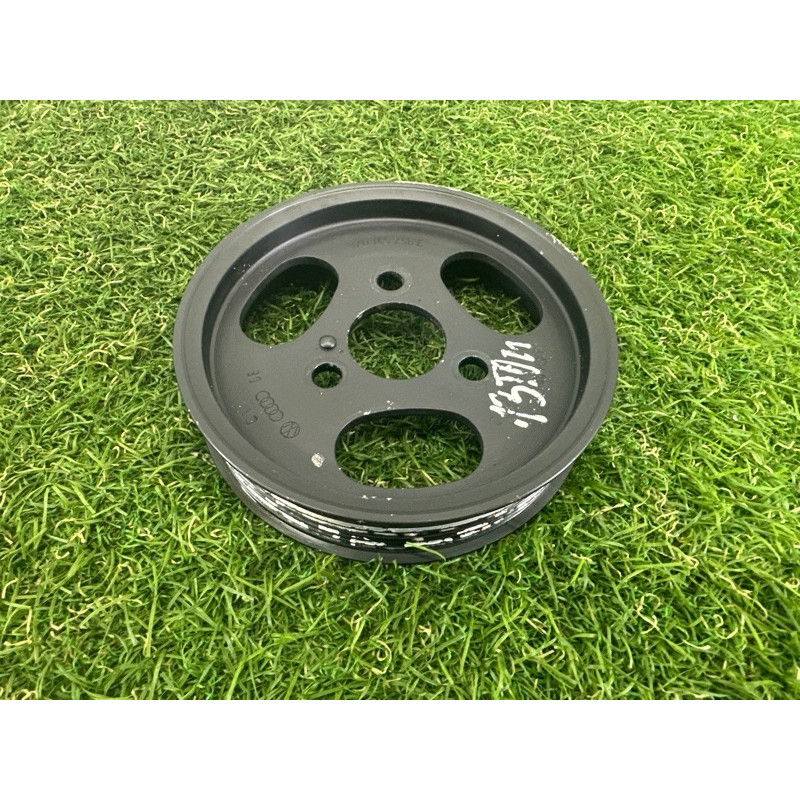 Шкив насоса гидроусилителя (рулевое управление) Volkswagen Touareg NF 2015 3.6 CGRA 07D145256E