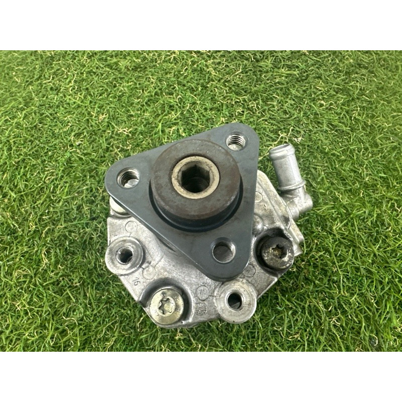 Насос гидроусилителя руля (рулевое управление) Volkswagen Touareg NF 2015 3.6 CGRA 7P6422154B