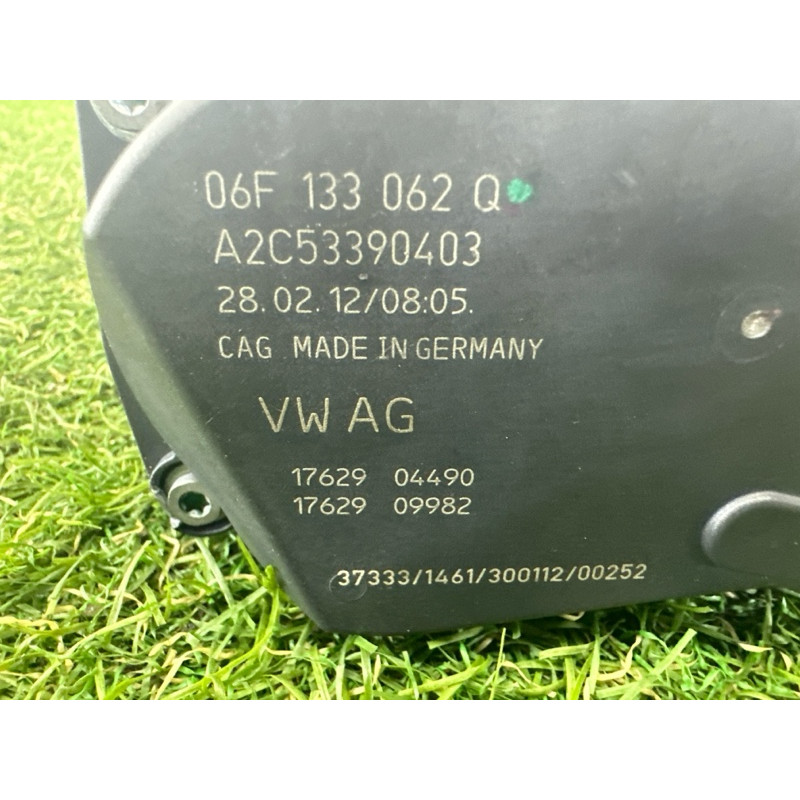 Дроссельная заслонка (электрика двигателя) AUDI Q5 8R 2012 2.0 CAEB 06F133062Q