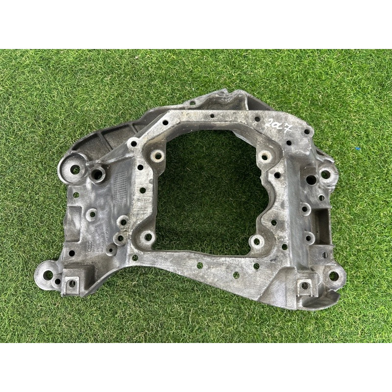 Кронштейн КПП (трансмиссия) AUDI A7 4G 2012 3.0 CGXB 4G0399263AC