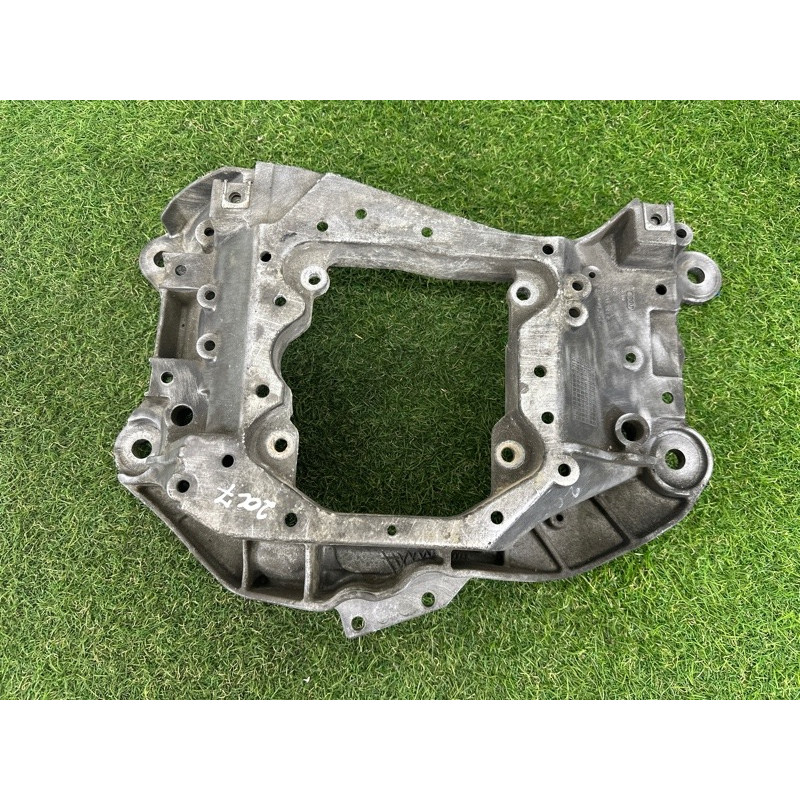 Кронштейн КПП (трансмиссия) AUDI A7 4G 2012 3.0 CGXB 4G0399263AC