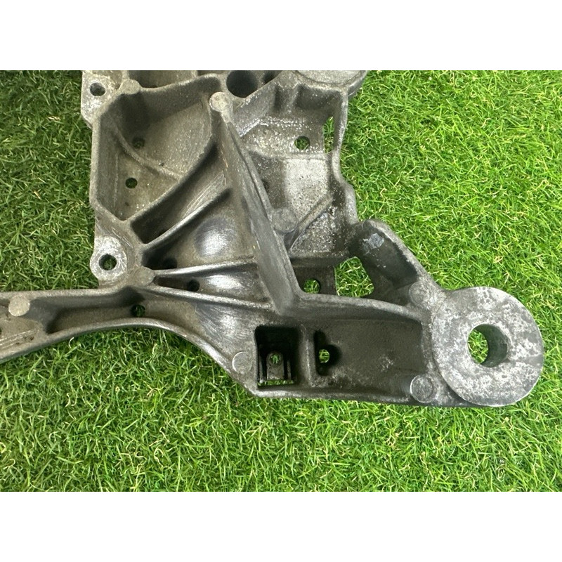 Кронштейн КПП (трансмиссия) AUDI A7 4G 2012 3.0 CGXB 4G0399263AC