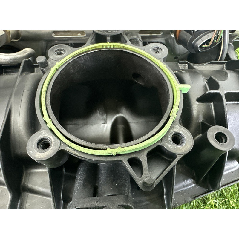 Коллектор впускной (впускная система) AUDI Q5 8R 2012 2.0 CAEB 06H133201AF