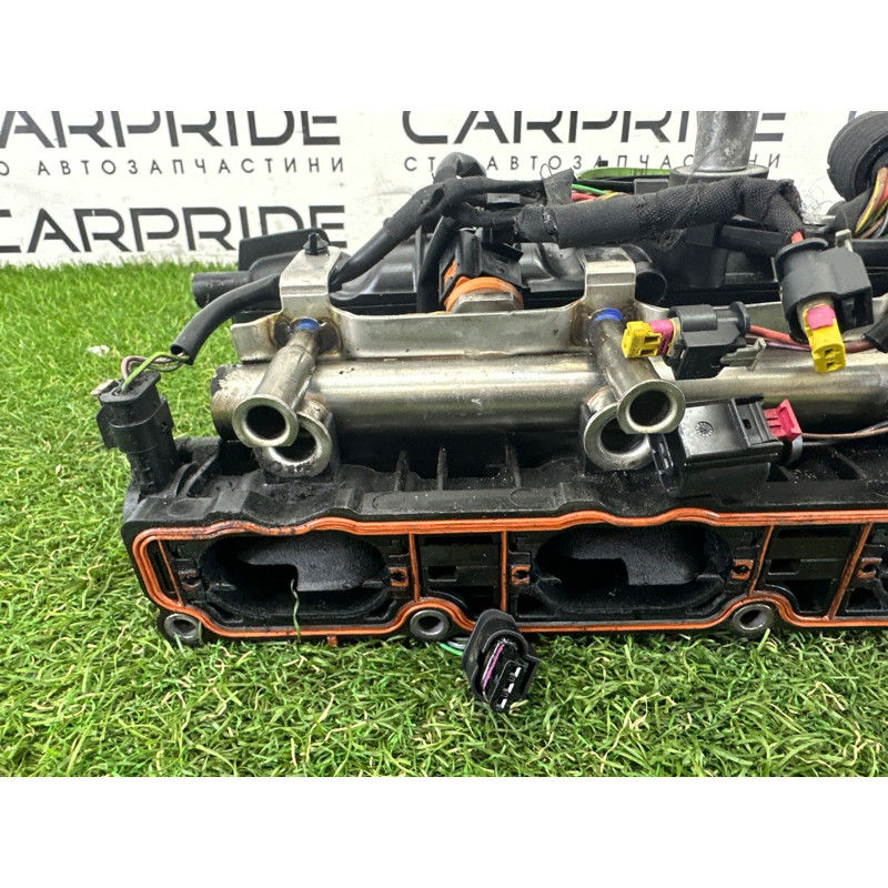 Коллектор впускной (впускная система) AUDI Q5 8R 2012 2.0 CAEB 06H133201AF