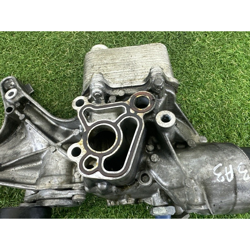 Корпус масляного фильтра (двигатель и элементы) AUDI A3 8V 2015 1.8 CNSB 06L903143A