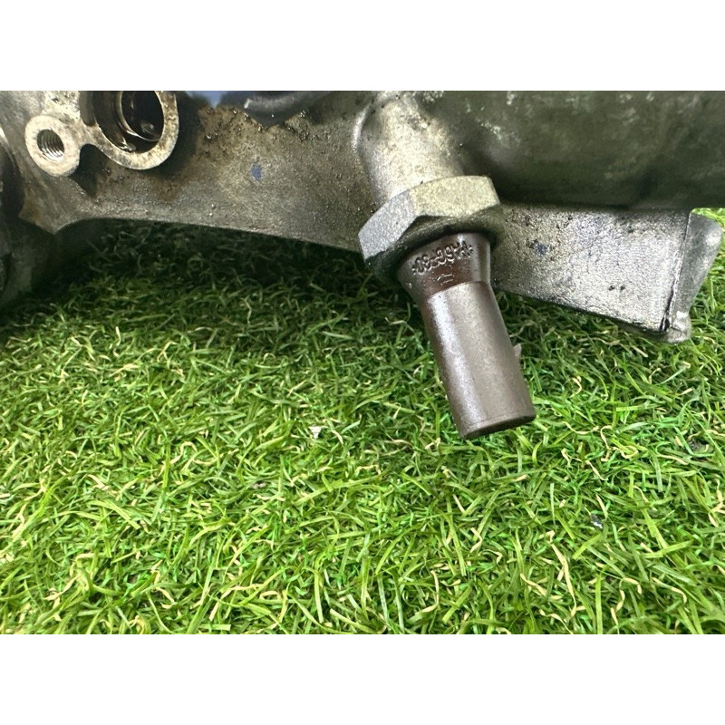 Корпус масляного фильтра (двигатель и элементы) AUDI A3 8V 2015 1.8 CNSB 06L903143A