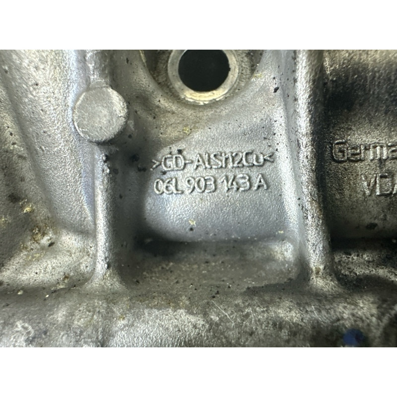 Корпус масляного фильтра (двигатель и элементы) AUDI A3 8V 2015 1.8 CNSB 06L903143A