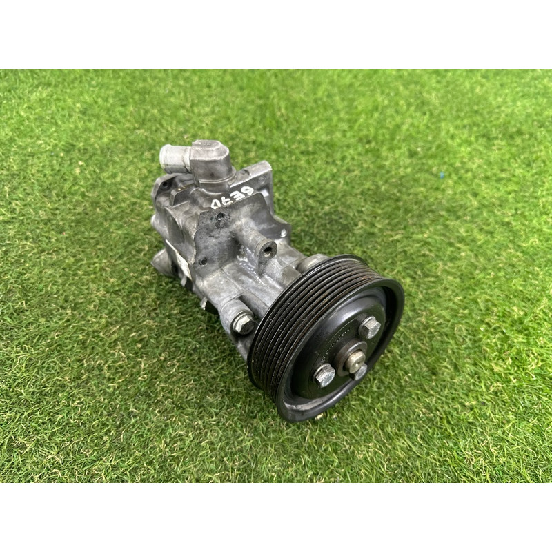 Насос гидроусилителя руля (рулевое управление) BMW X5 E70 2011 3.0 N55B30 32416796452