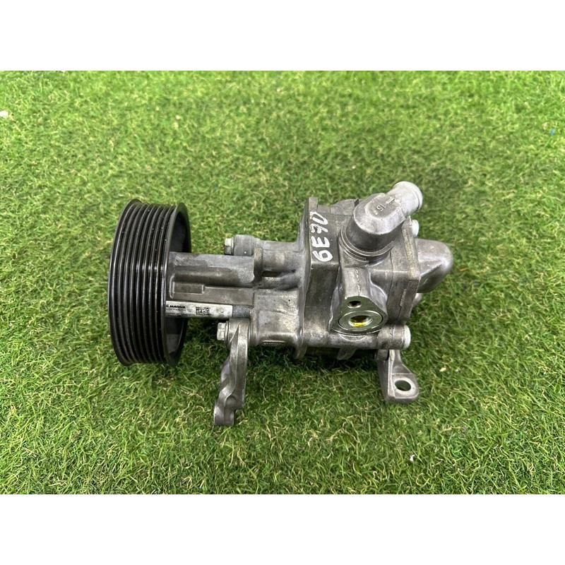 Насос гидроусилителя руля (рулевое управление) BMW X5 E70 2011 3.0 N55B30 32416796452