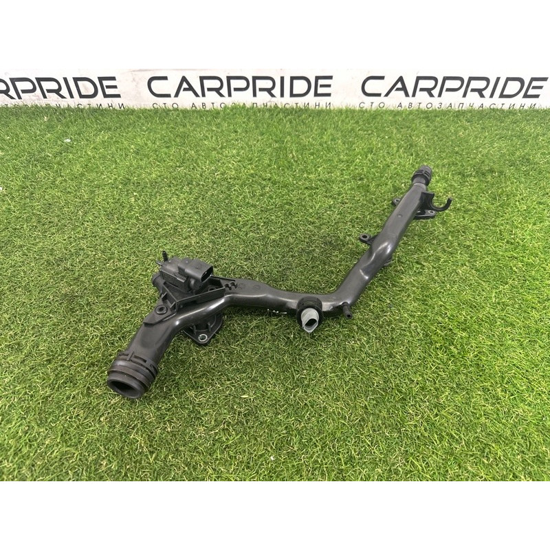 Трубка системы охлаждения (система охлаждения) AUDI A7 4G 2012 3.0 CGXB 06E121045AA