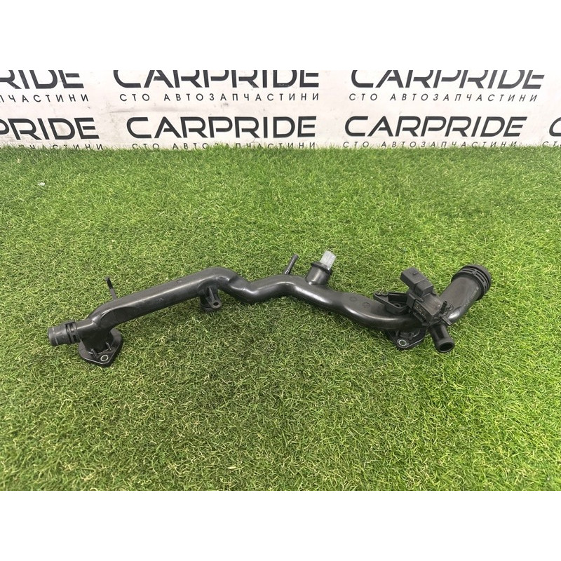 Трубка системы охлаждения (система охлаждения) AUDI A7 4G 2012 3.0 CGXB 06E121045AA