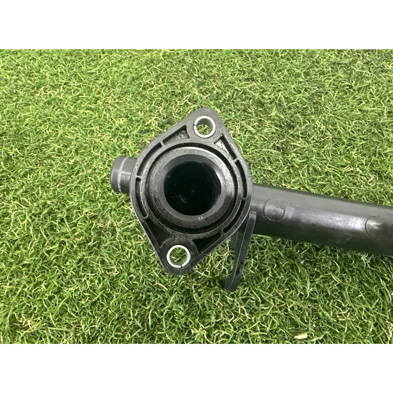 Трубка системы охлаждения (система охлаждения) AUDI A7 4G 2012 3.0 CGXB 06E121045AA