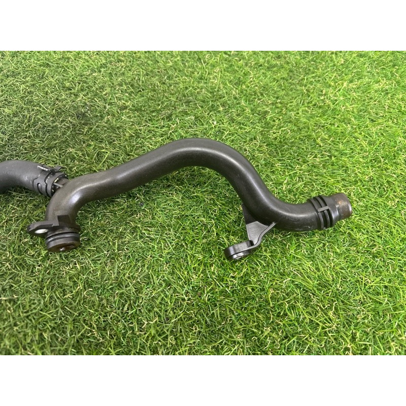 Трубка системы охлаждения (система охлаждения) AUDI Q5 8R 2012 2.0 CAEB 06H965561