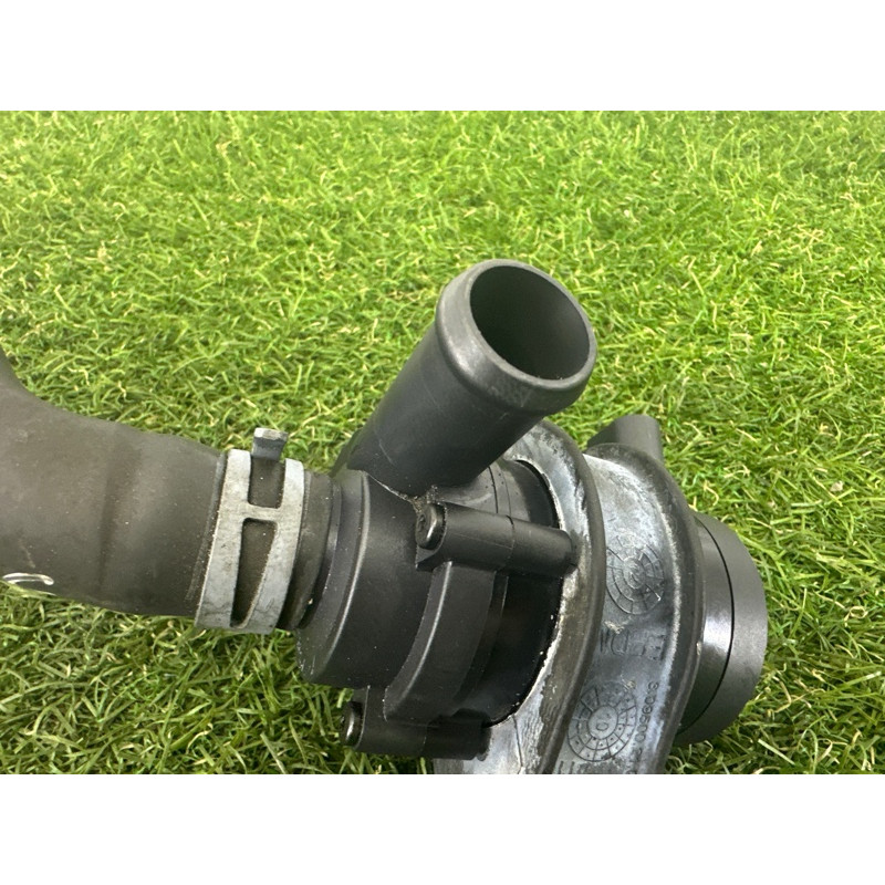 Трубка системы охлаждения (система охлаждения) AUDI Q5 8R 2012 2.0 CAEB 06H965561