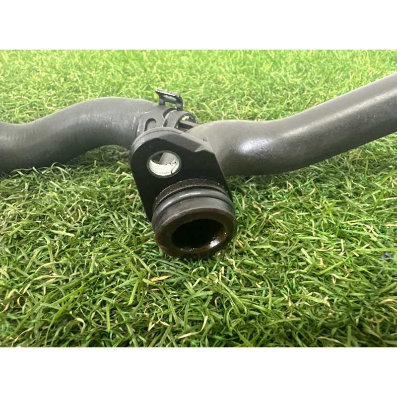 Трубка системы охлаждения (система охлаждения) AUDI Q5 8R 2012 2.0 CAEB 06H965561