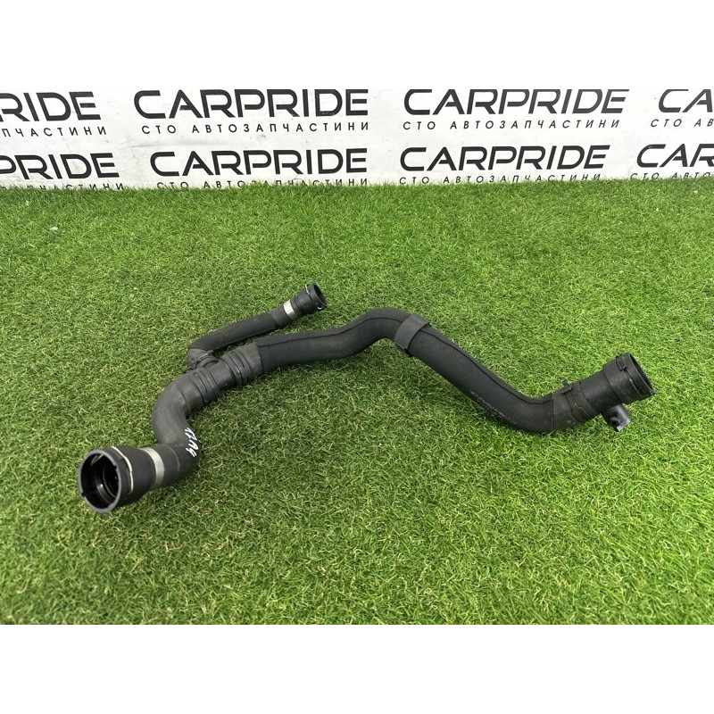 Патрубок (система охлаждения) AUDI A4 B8 2012 2.0 CAEB 8K0121055N