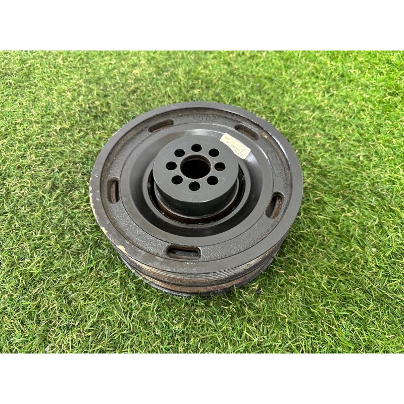 Шкив коленвала (двигатель и элементы) AUDI A7 4G 2012 3.0 CGXB 06E105251E