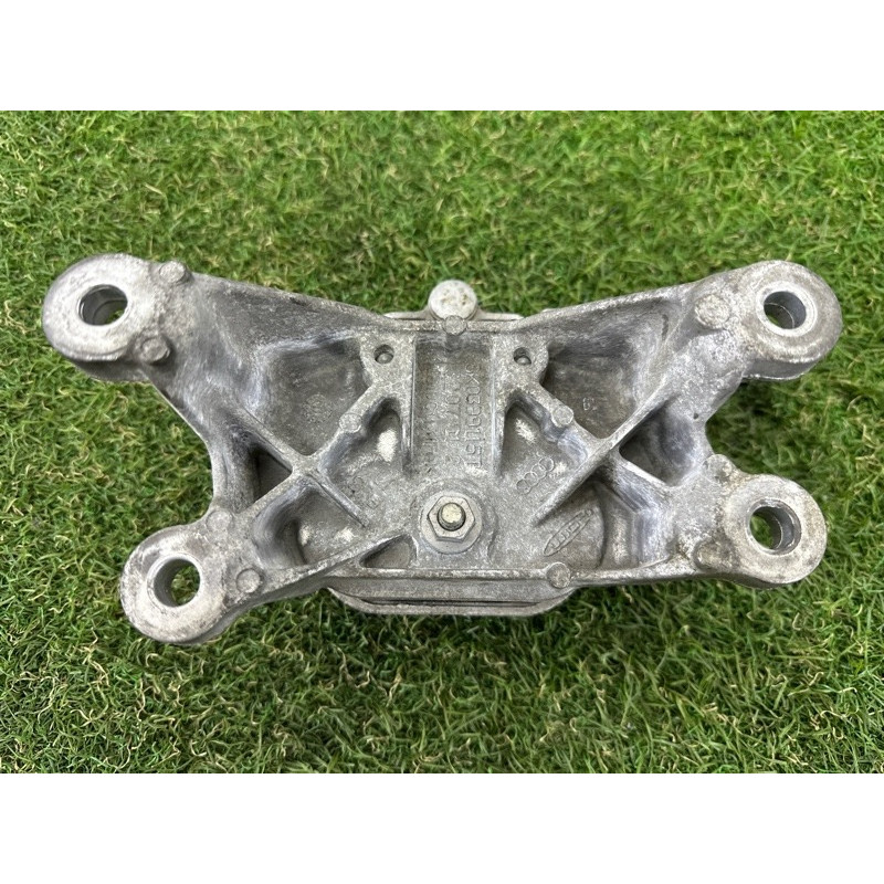 Подушка КПП (трансмиссия) AUDI A4 B8 2012 2.0 CAEB 8K0399115T