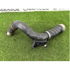 Патрубок интеркулера