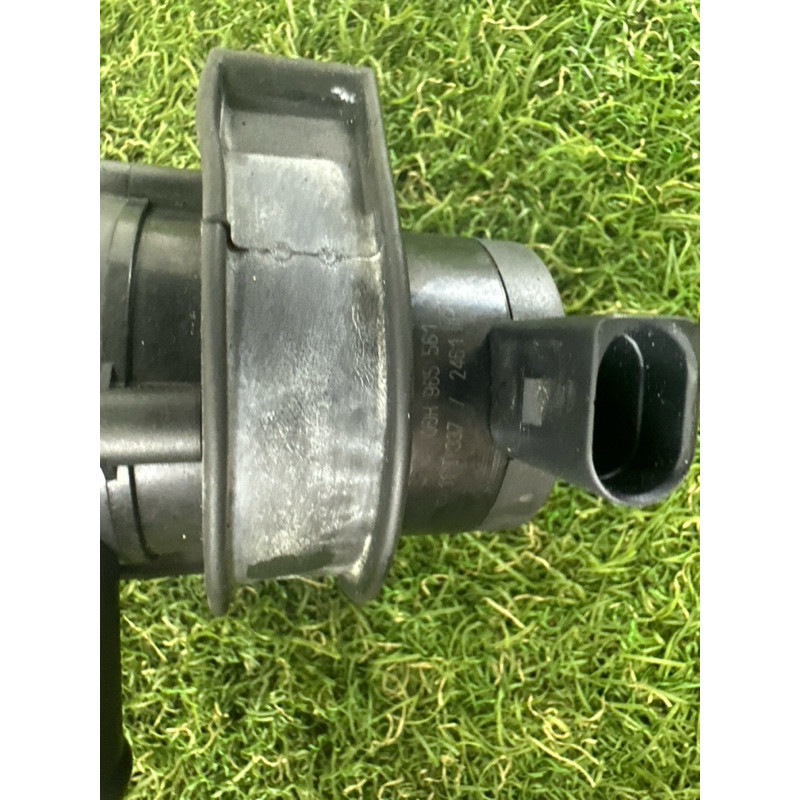 Помпа (система охлаждения) AUDI A4 B8 2012 2.0 CAEB 06H965561