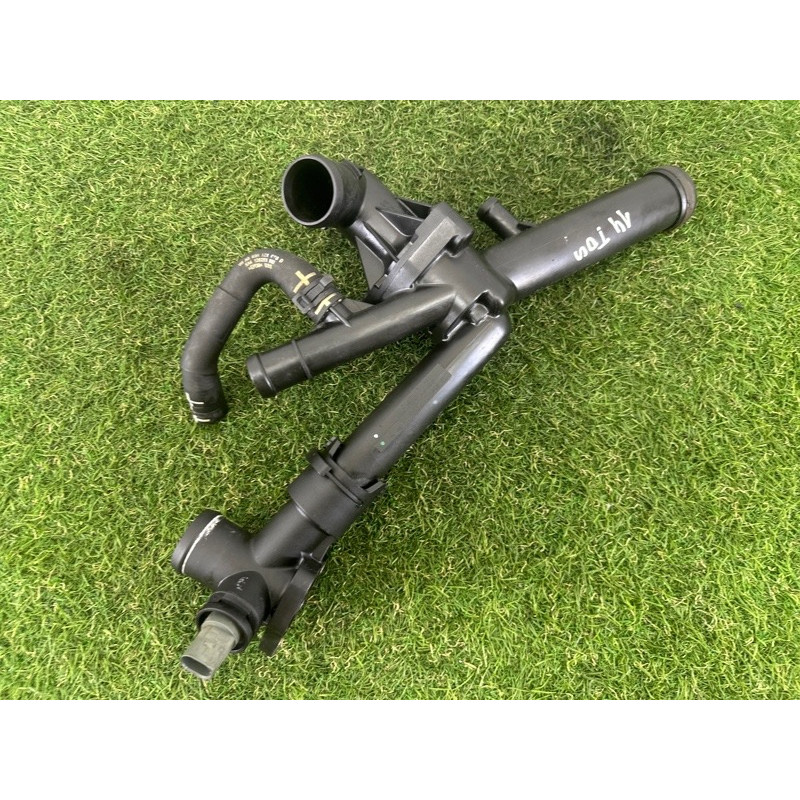 Корпус термостата (система охлаждения) Volkswagen Touareg NF 2015 3.6 CGRA 03H121117B