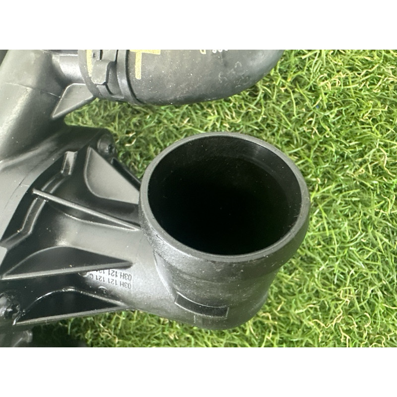 Корпус термостата (система охлаждения) Volkswagen Touareg NF 2015 3.6 CGRA 03H121117B