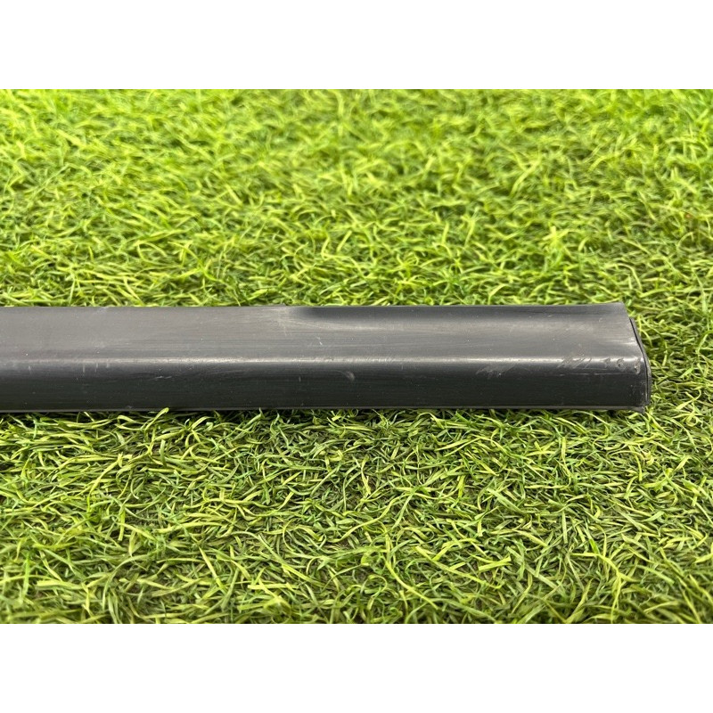 Молдинг стекла (кузов и элементы) KIA Sorento UM 2013 2.4 832202P000