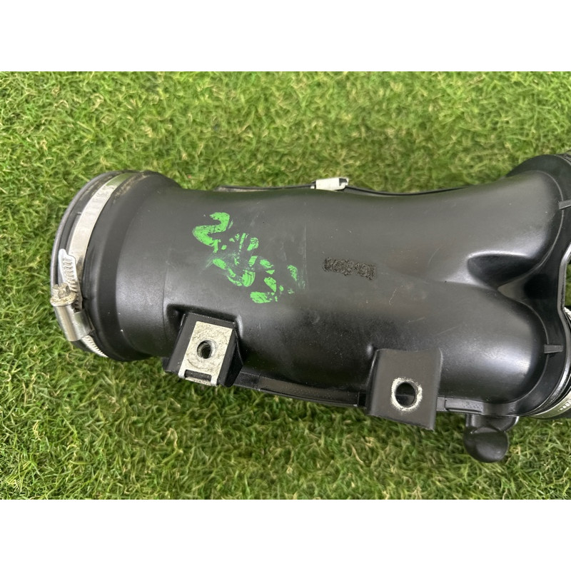 Патрубок (система охлаждения) BMW 7-series F01 2011 3.0 N54 13717582312