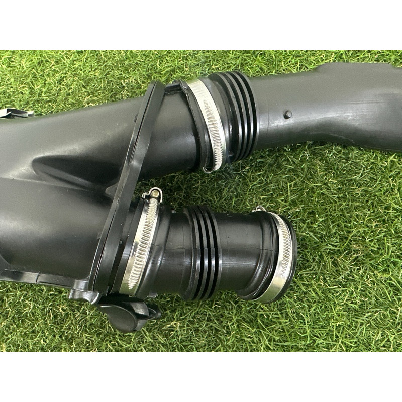 Патрубок (система охлаждения) BMW 7-series F01 2011 3.0 N54 13717582312