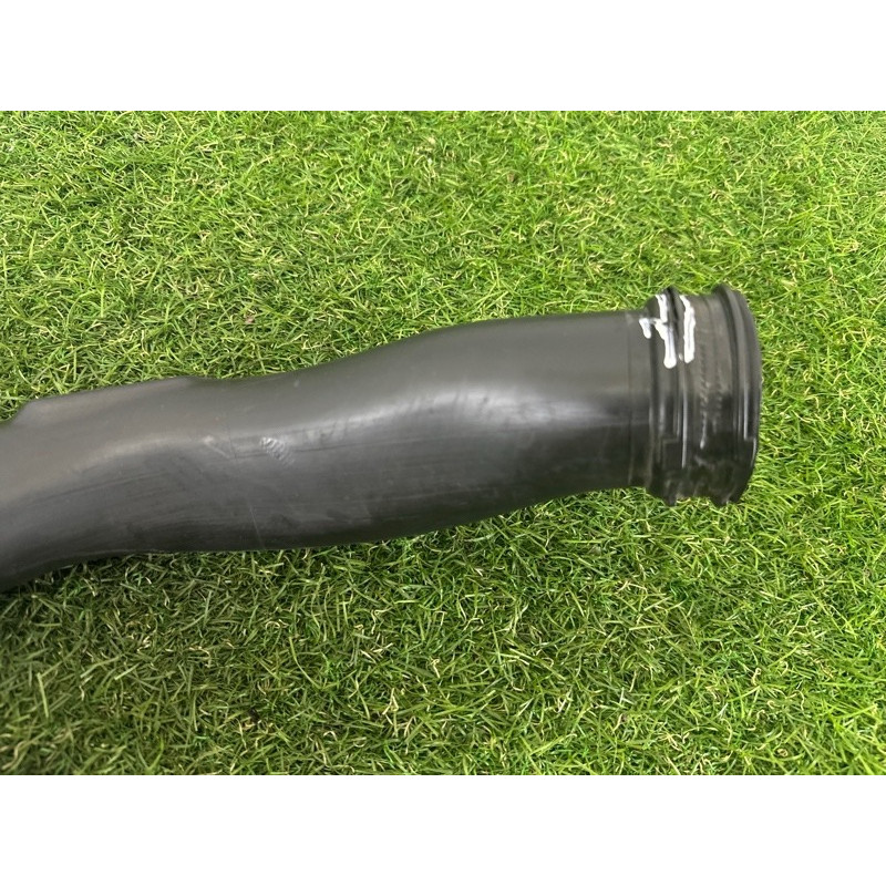 Патрубок (система охлаждения) BMW 7-series F01 2011 3.0 N54 13717582312